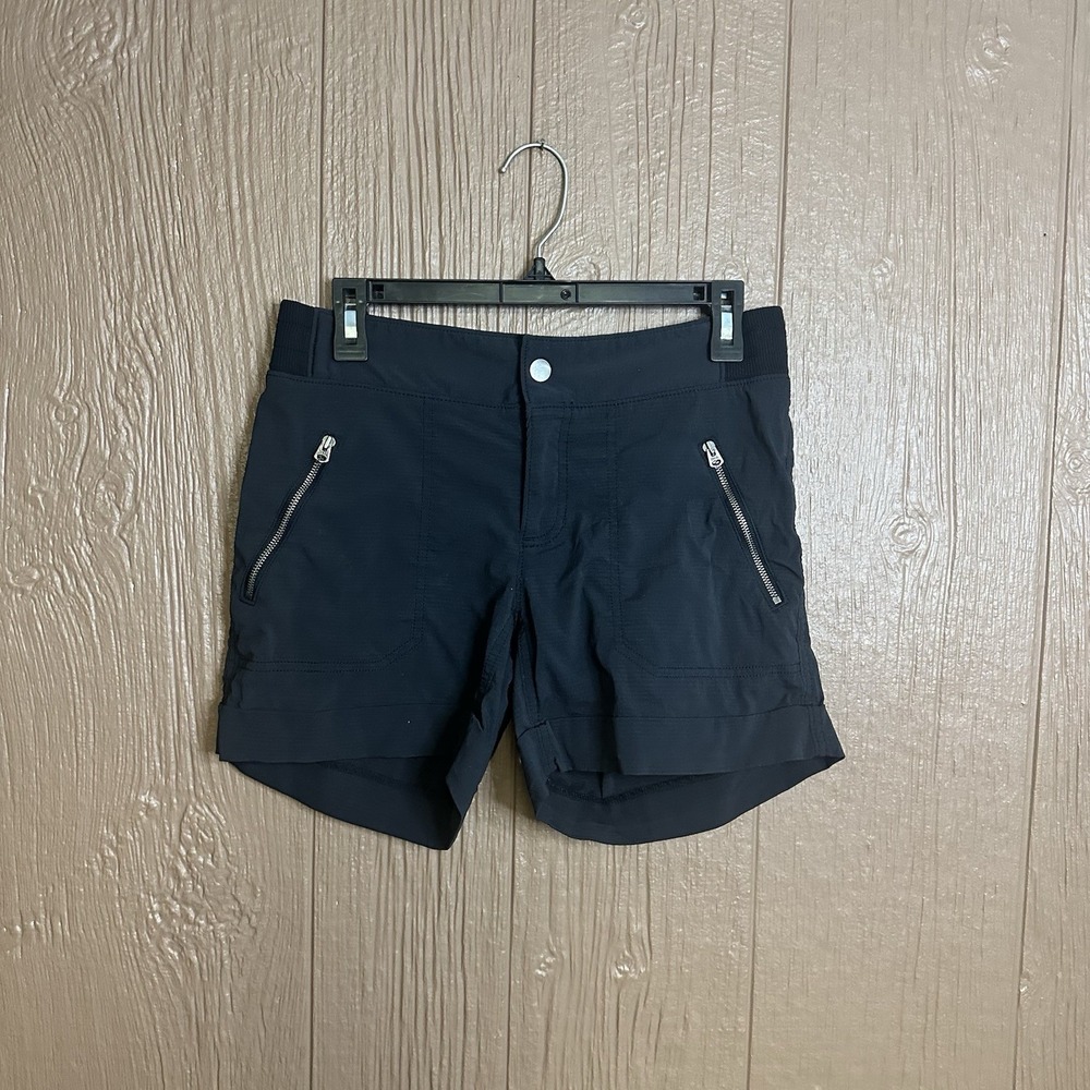 Athleta Womens Sz 6 Black Bermuda Cuff Zip Pockets Nylon Stretch Shorts Hiking
